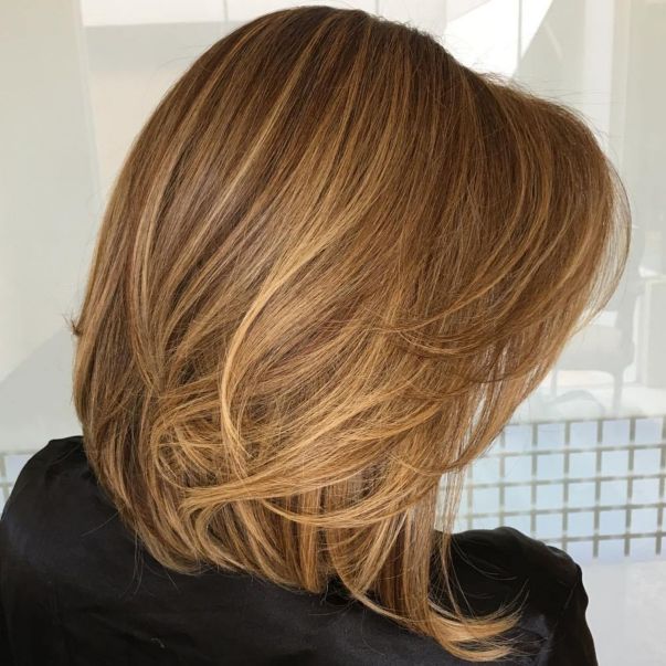 Honey Blonde Lob with Layers