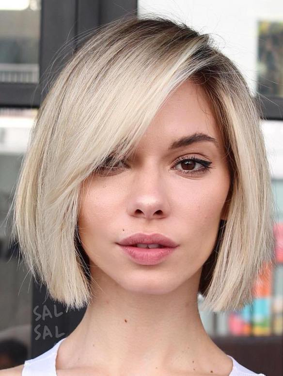 Short Blunt Blonde Bob