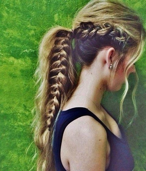 Stylish Ponytail with Braid

